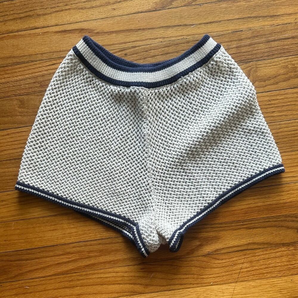 OFFLINE By Aerie Crochet Knit Shorts M Cream Navy Boho Lounge Summer Style